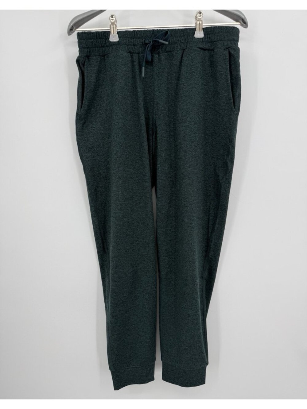 Quince Women’s Flowknit Mid-Rise Ultra-Soft Performance Joggers Heather Green S